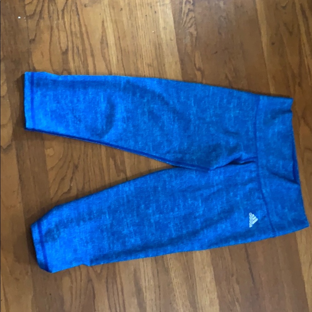 Athletic leggings